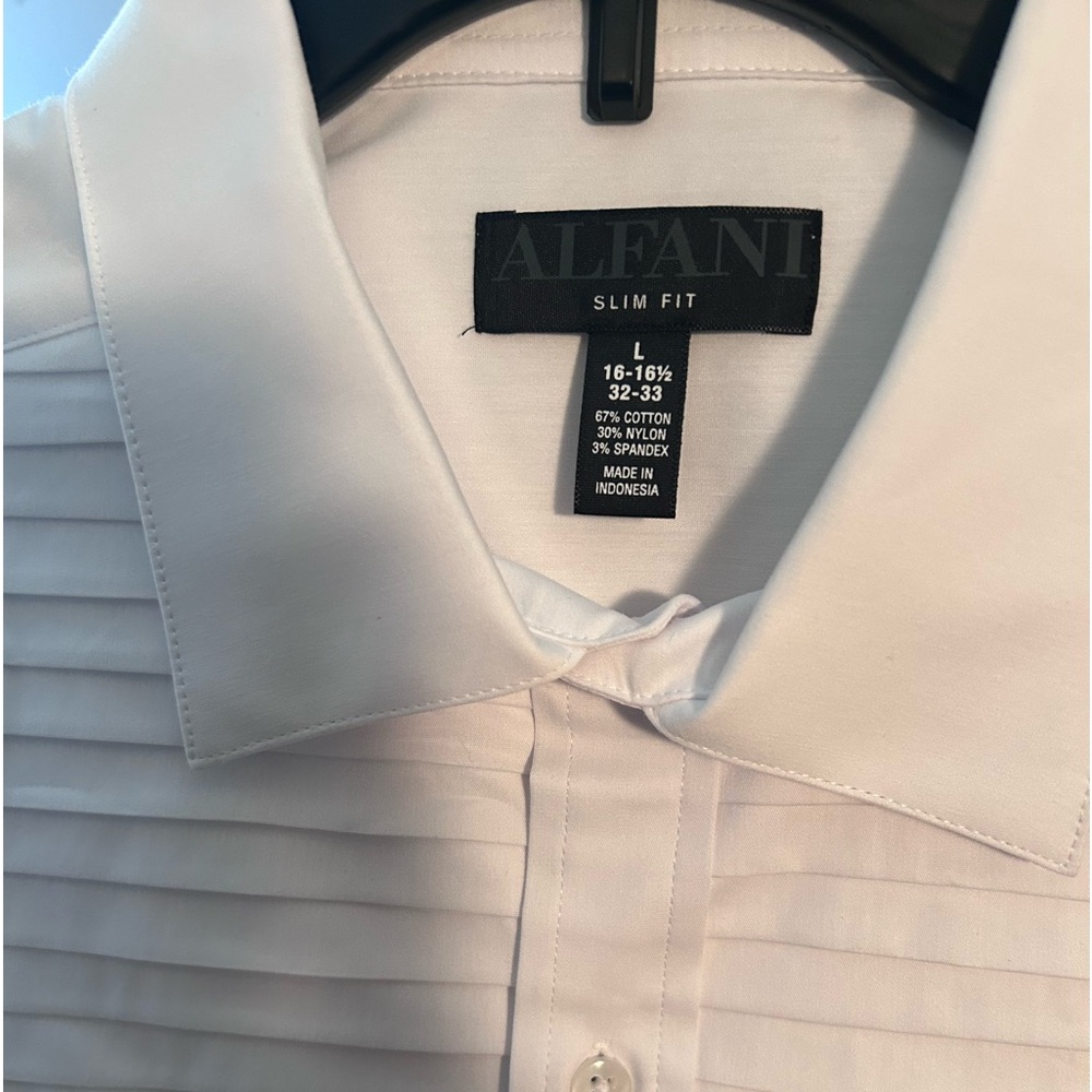 Alfani Men's Slim Fit Horizontal Pleated Panel Formal Shirt NWT - Picture 3 of 6